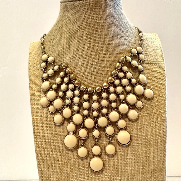 Lucky Brand Statement Bib Necklace antiqued gold tone w/ ivory / cream cabochons - Picture 1 of 13